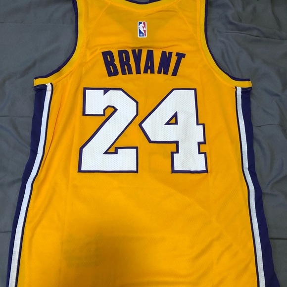Kobe Bryant Jersey - Picture 2 of 3